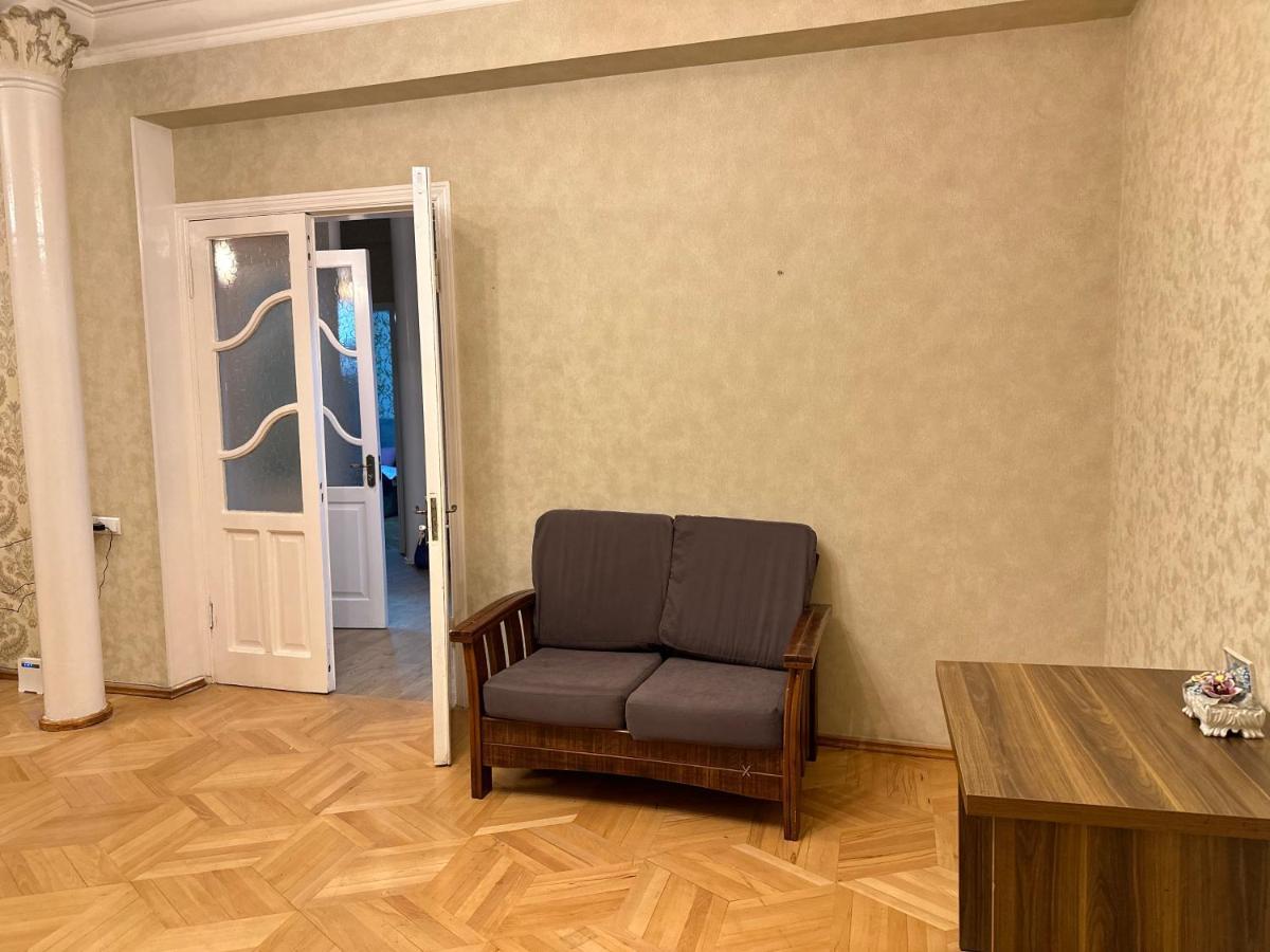 4 Bedroom Suite Apartment Ln Tbilisi City Εξωτερικό φωτογραφία