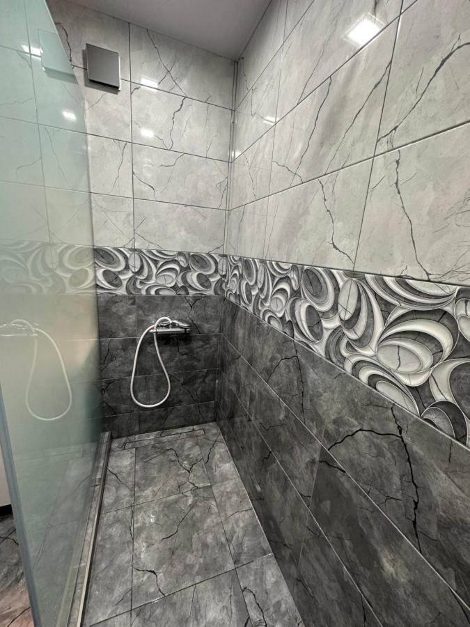 4 Bedroom Suite Apartment Ln Tbilisi City Εξωτερικό φωτογραφία